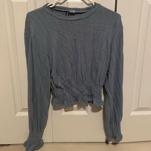 H&M Puffed Sleeve Shirt